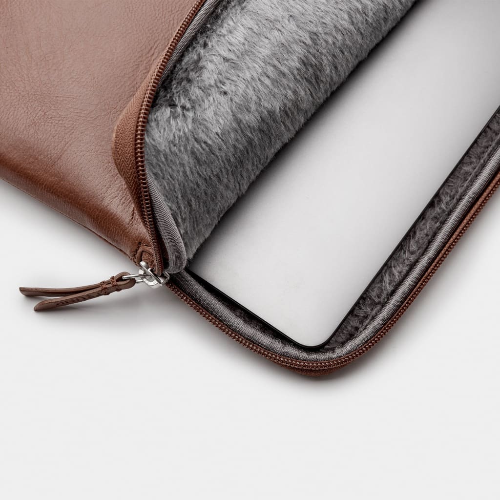 EOL Trunk Leren hoes voor MacBook 13-inch - Bruin - Image 3