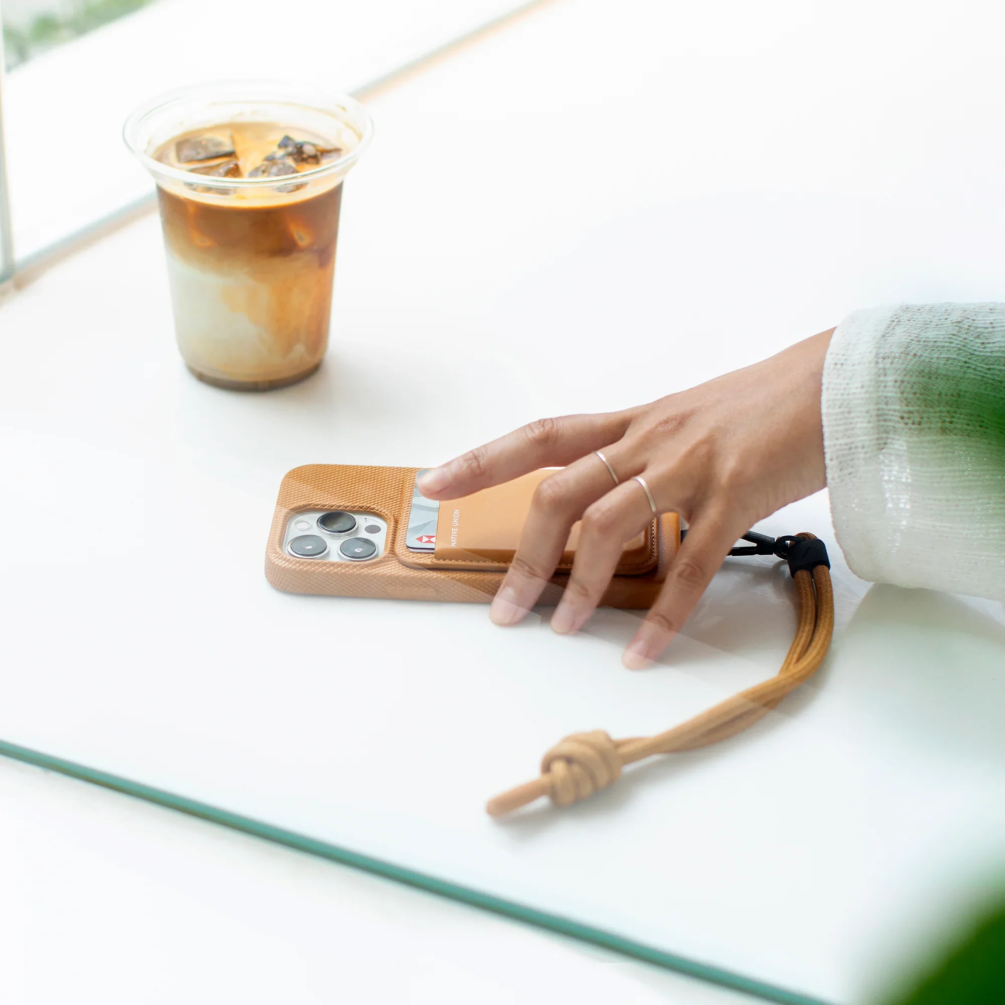 EOL Native Union (Re)Classic Card Wallet - Geel - Image 7