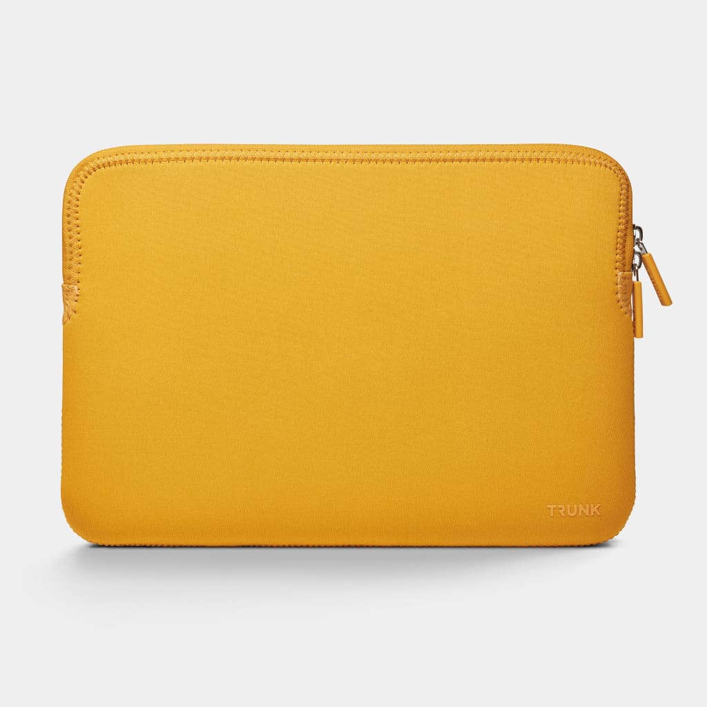 Trunk Neopreen hoes voor MacBook 13-inch - Goudgeel - Image 3