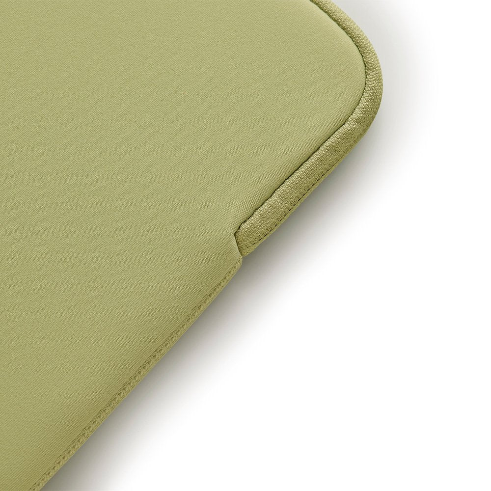 EOL Trunk Neopreen hoes voor MacBook Air 13-inch - Nijlgroen - Image 5