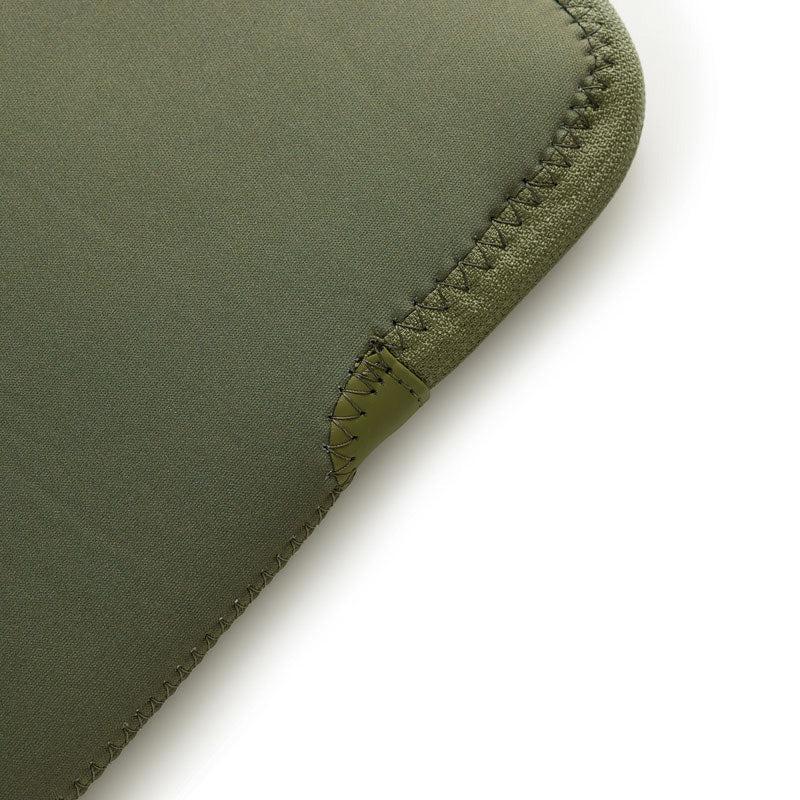 Trunk Neopreen hoes voor MacBook Air 13-inch - Spagnum groen - Image 6