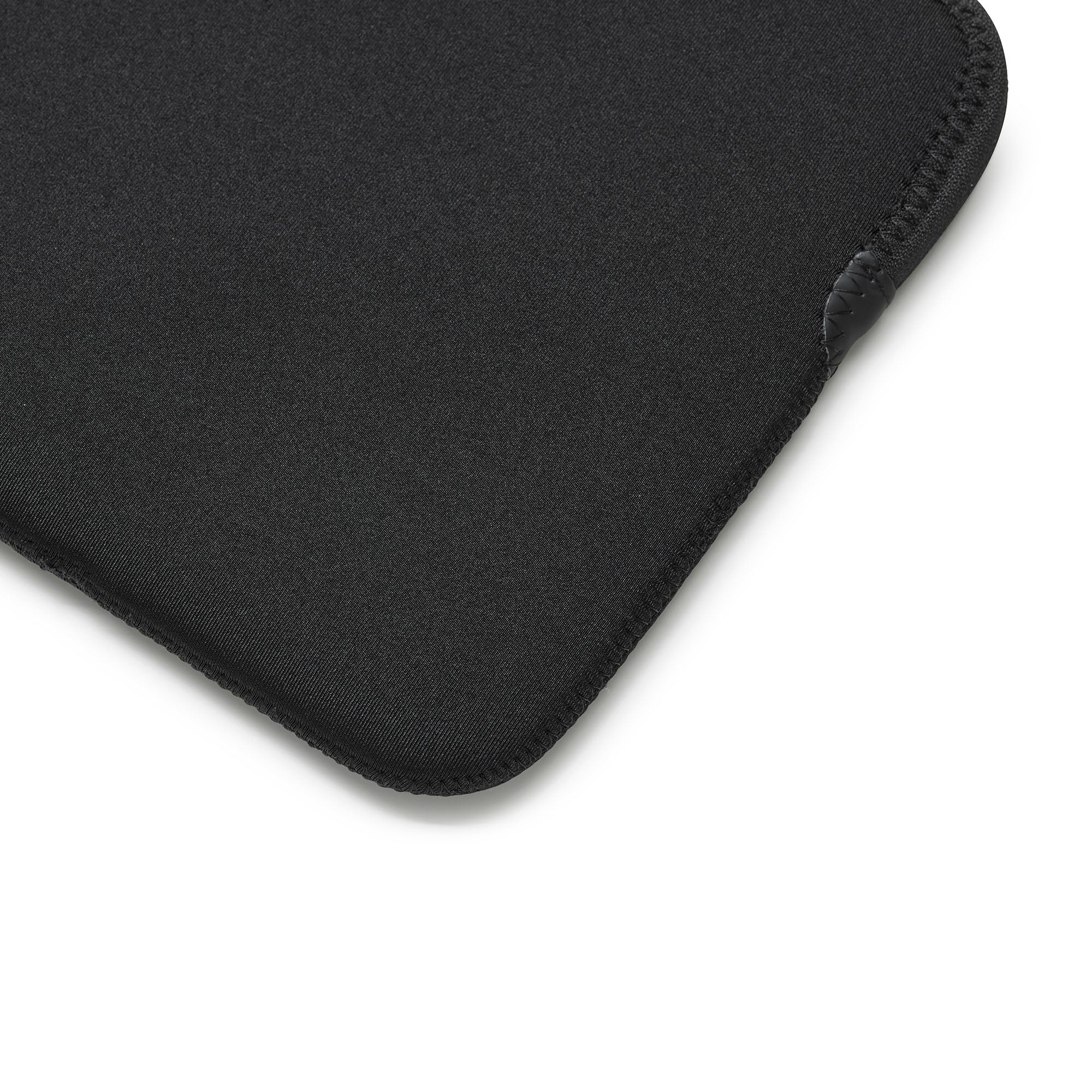 Trunk Neopreen hoes voor MacBook Neo - Zwart - Image 4